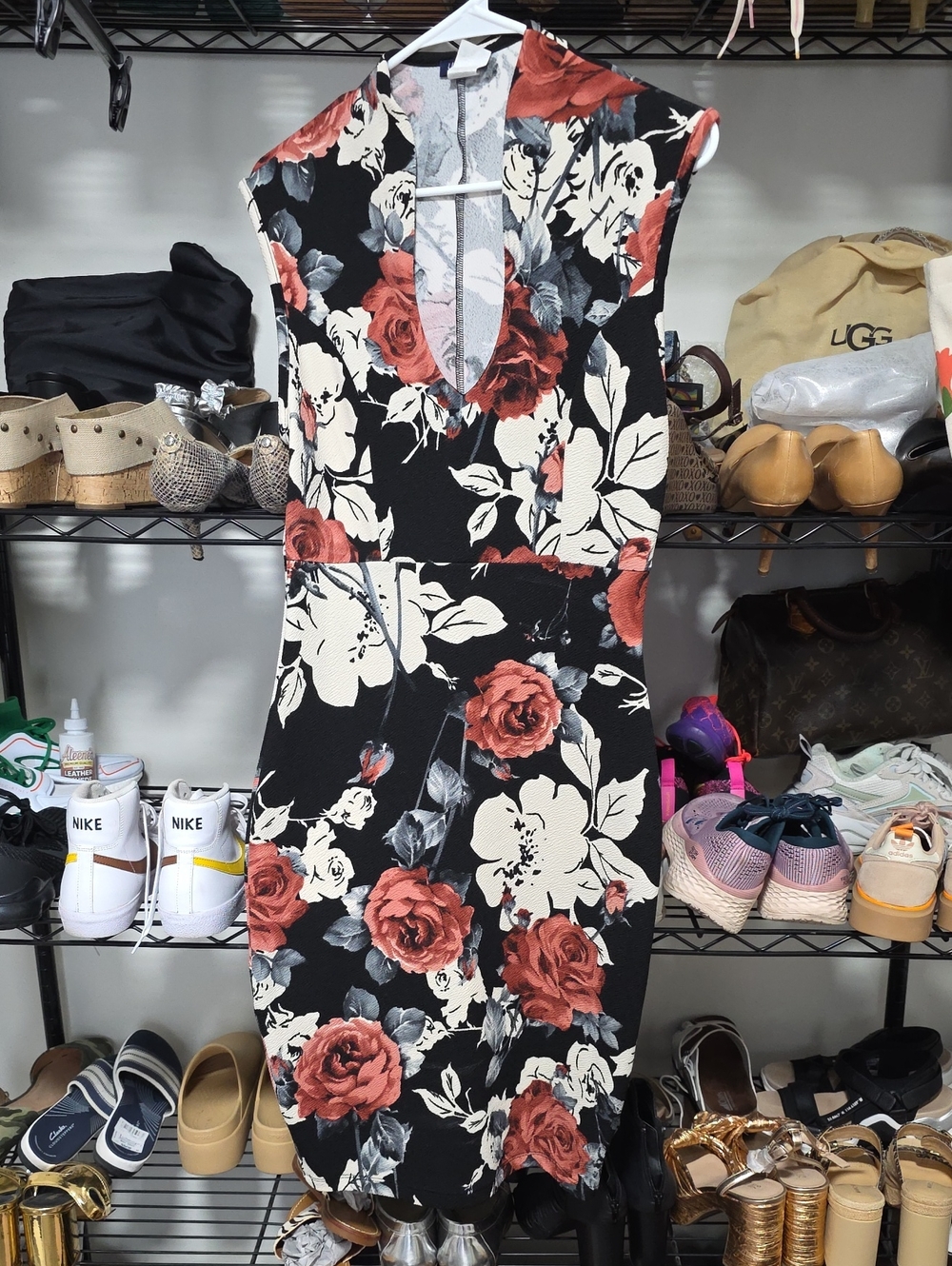UK2LA Black Floral V-Neck Midi Sheath Dress with Red Roses
